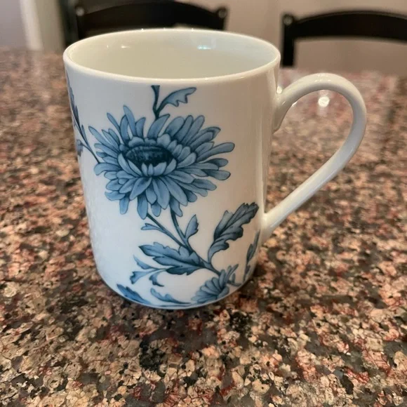 Spode Home Vintage Denim Set Of 4 Blue And White 12 Oz Mugs - Picture 2 of 3